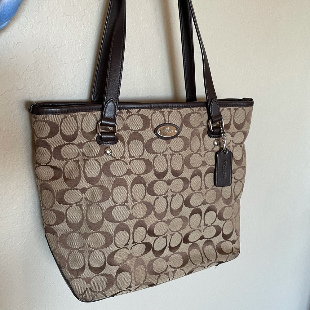 Coach purse